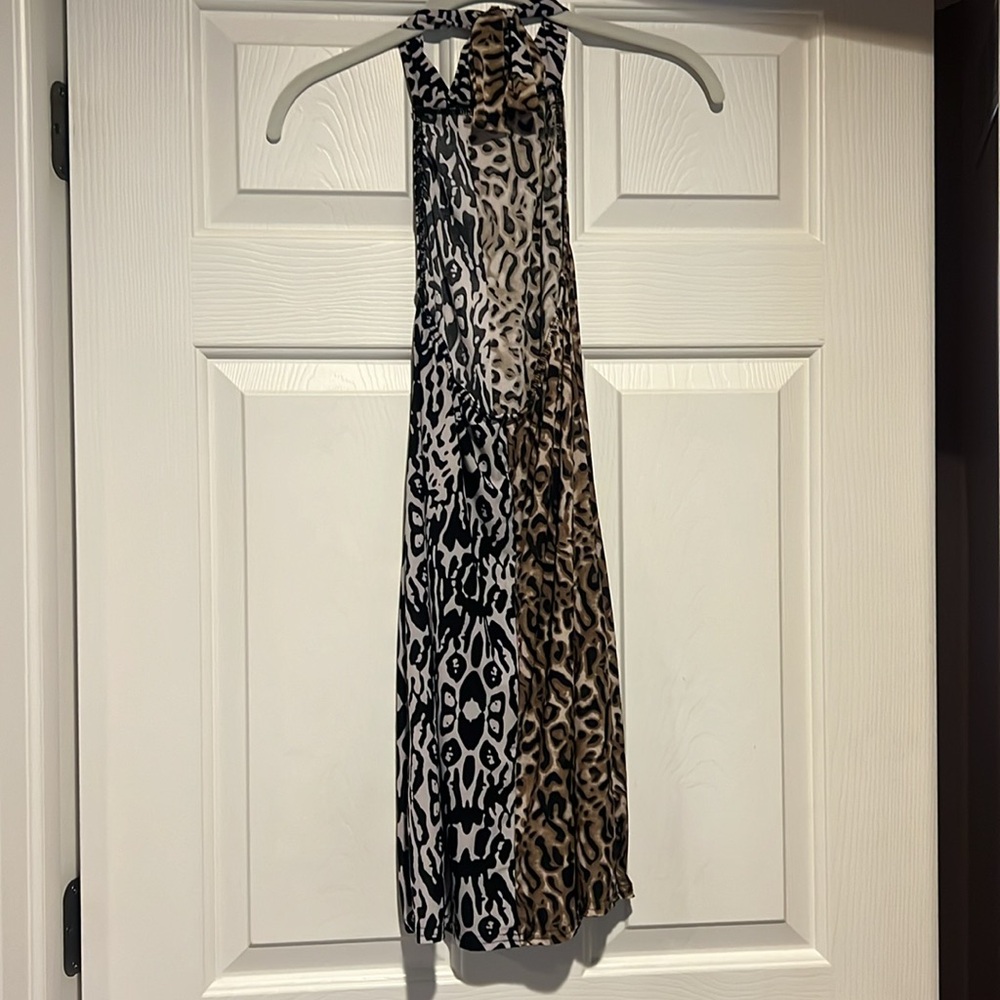 Dress - Picture 3 of 4